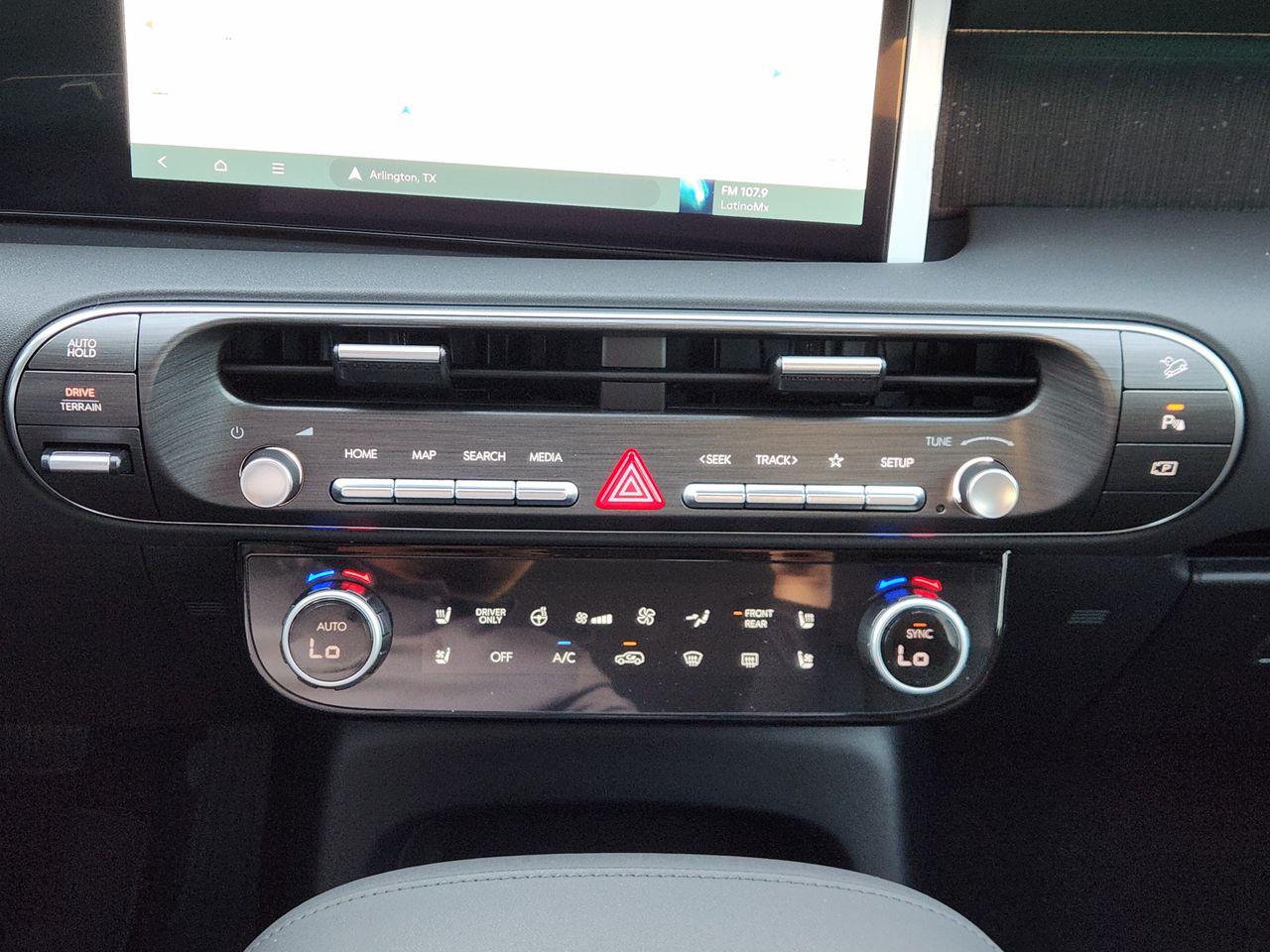 New 2026 Creamy White Pearl Hyundai SEL Premium 7P image 16