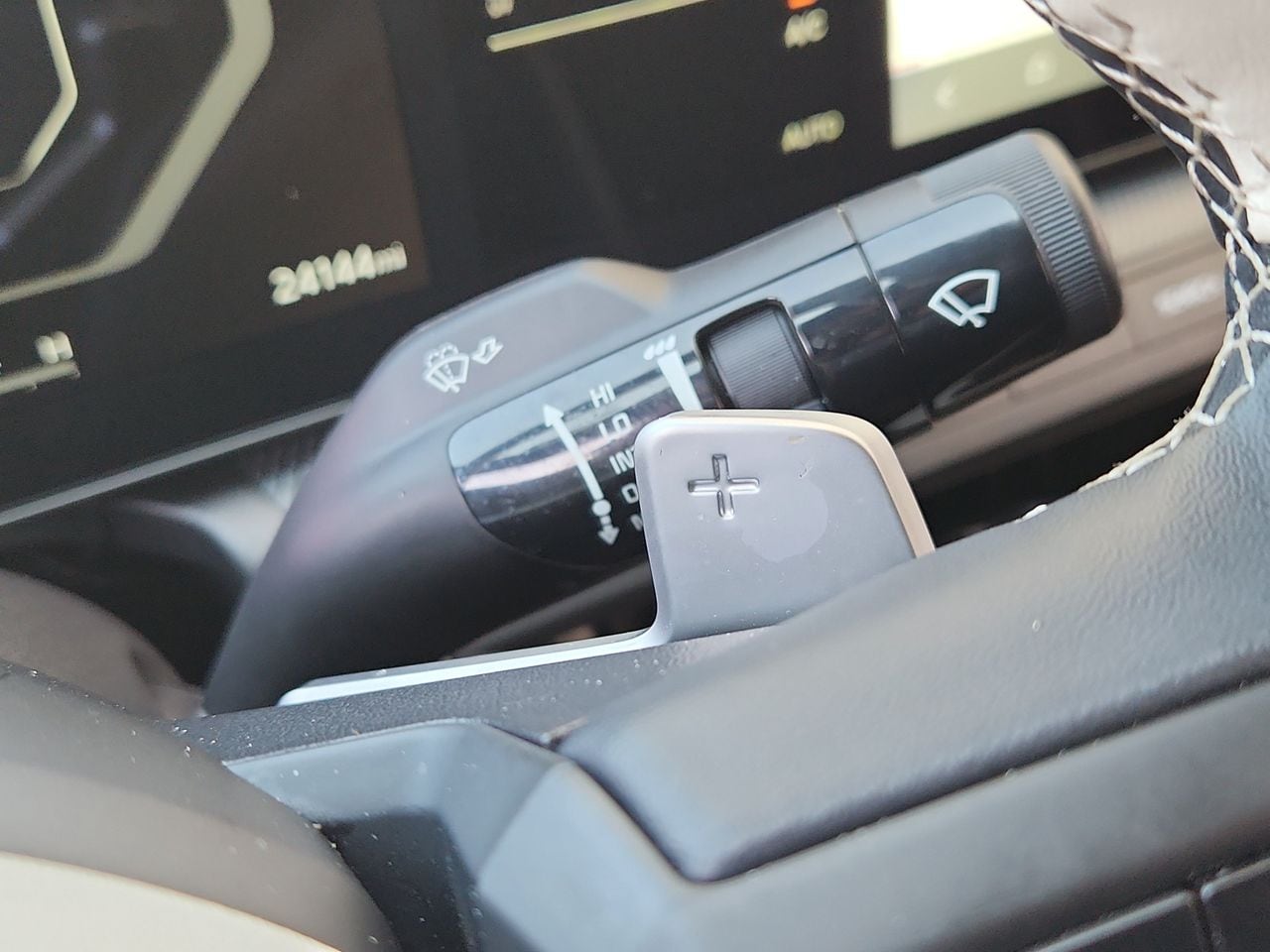 Used 2025 Interstellar Gray Kia GT-Line image 27
