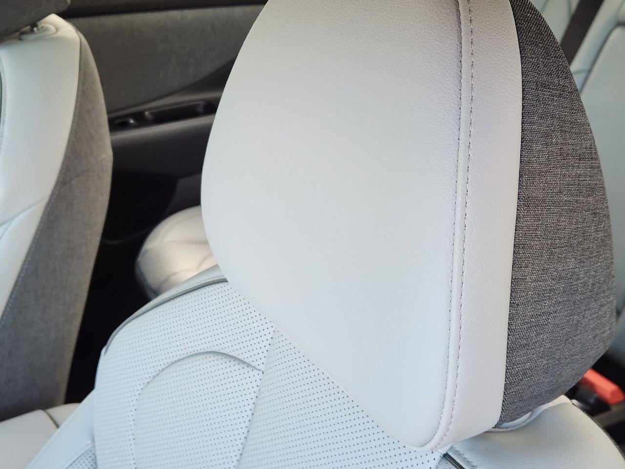 New 2026 Serenity White Hyundai Limited image 12