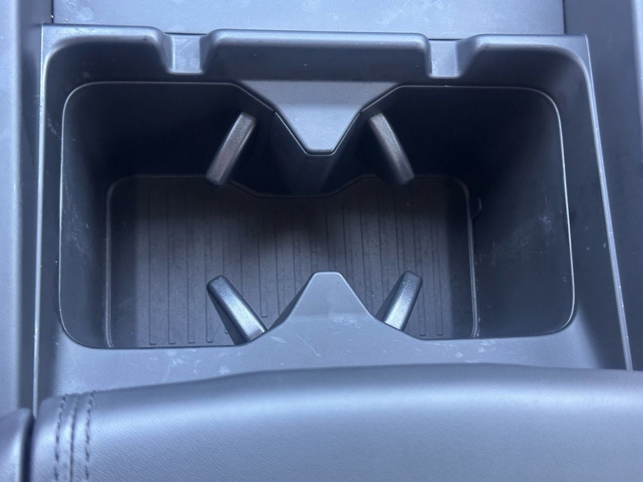 Used 2025 R2T Silver Hyundai SEL image 38