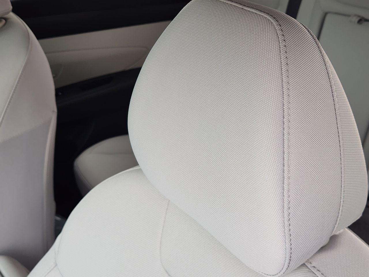 New 2026 R2T Silver Hyundai SEL FWD image 11