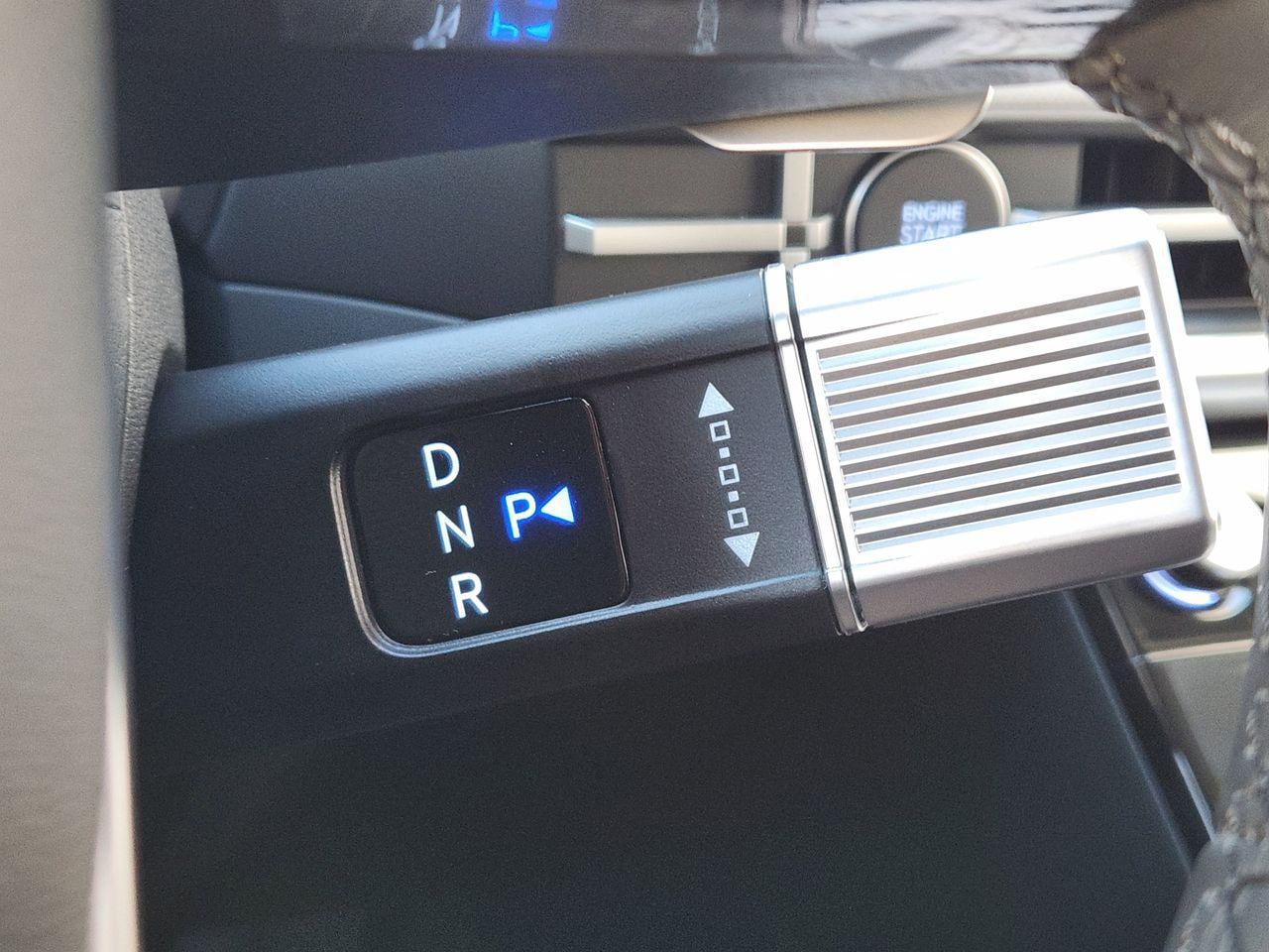 New 2026 W6H White Hyundai SE FWD image 17