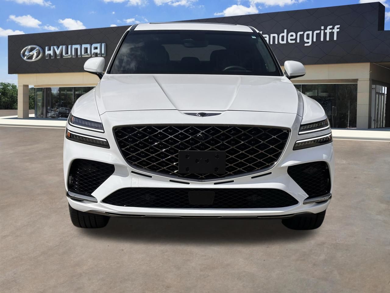 Used 2026 Alta White Genesis 3.5T e-SC image 3