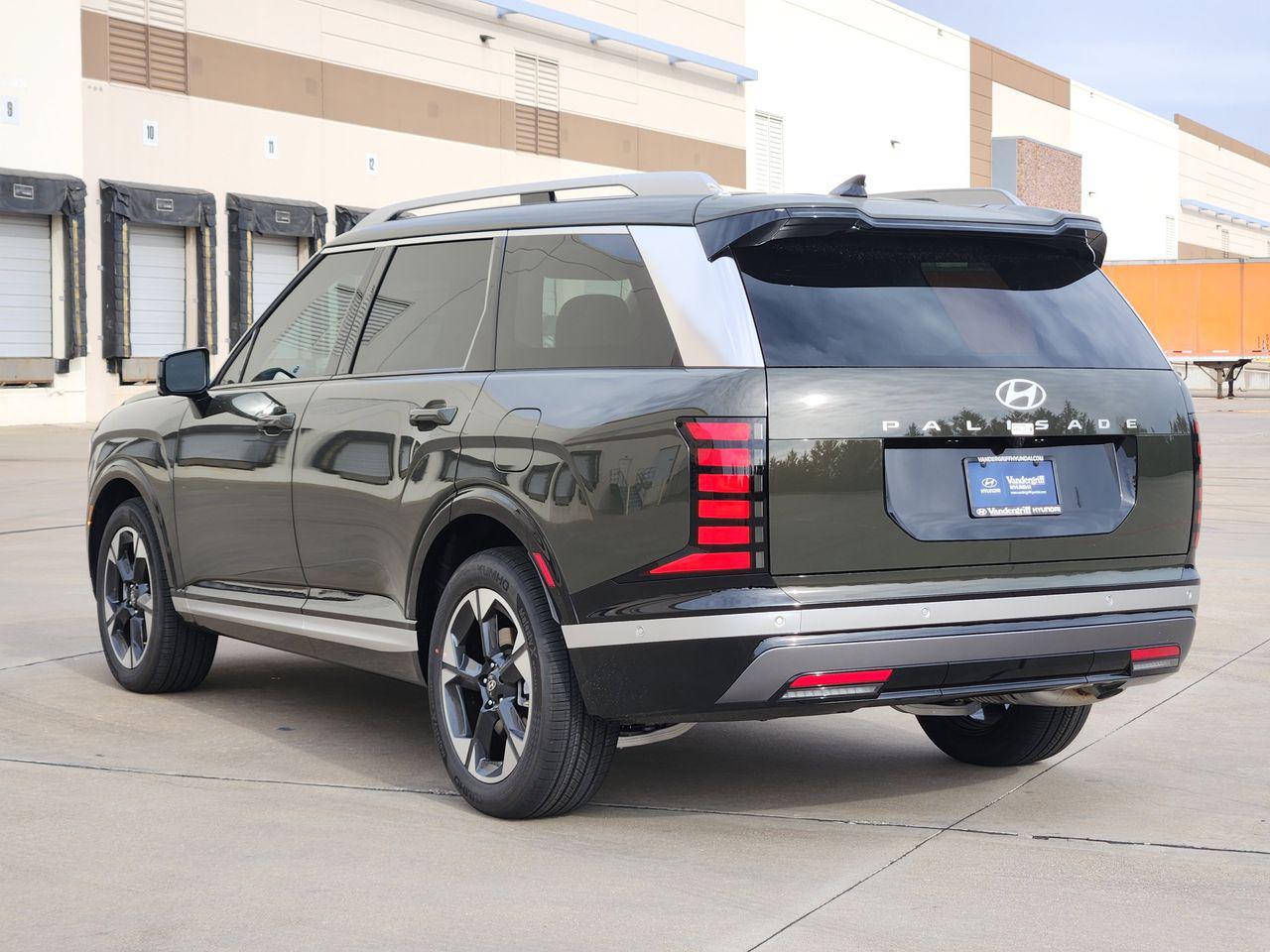 New 2026 Titan Charcoal Pearl Hyundai Limited FWD image 3