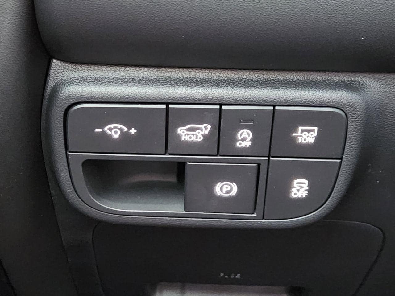 New 2026 Creamy White Pearl Hyundai XRT Pro image 21