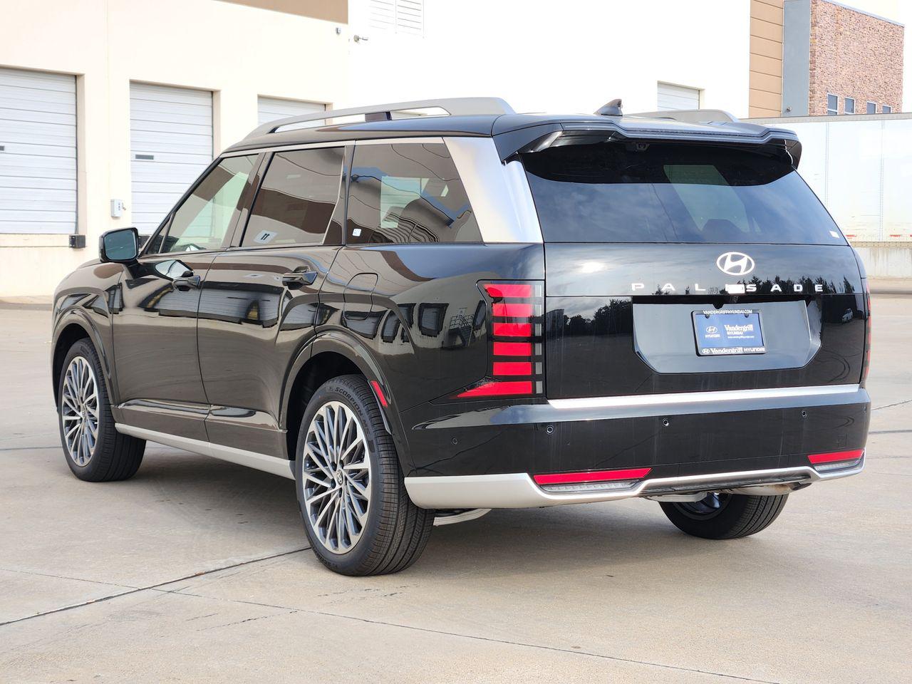 New 2026 Abyss Black Pearl Hyundai Calligraphy FWD image 3