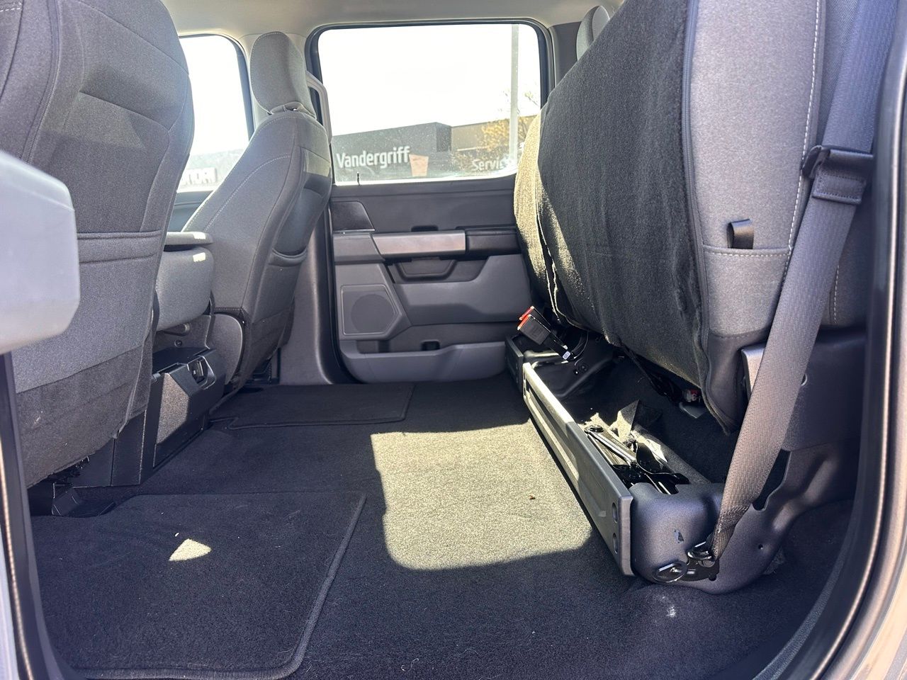 Used 2025 Harbor Gray Metallic Ford XLT image 17