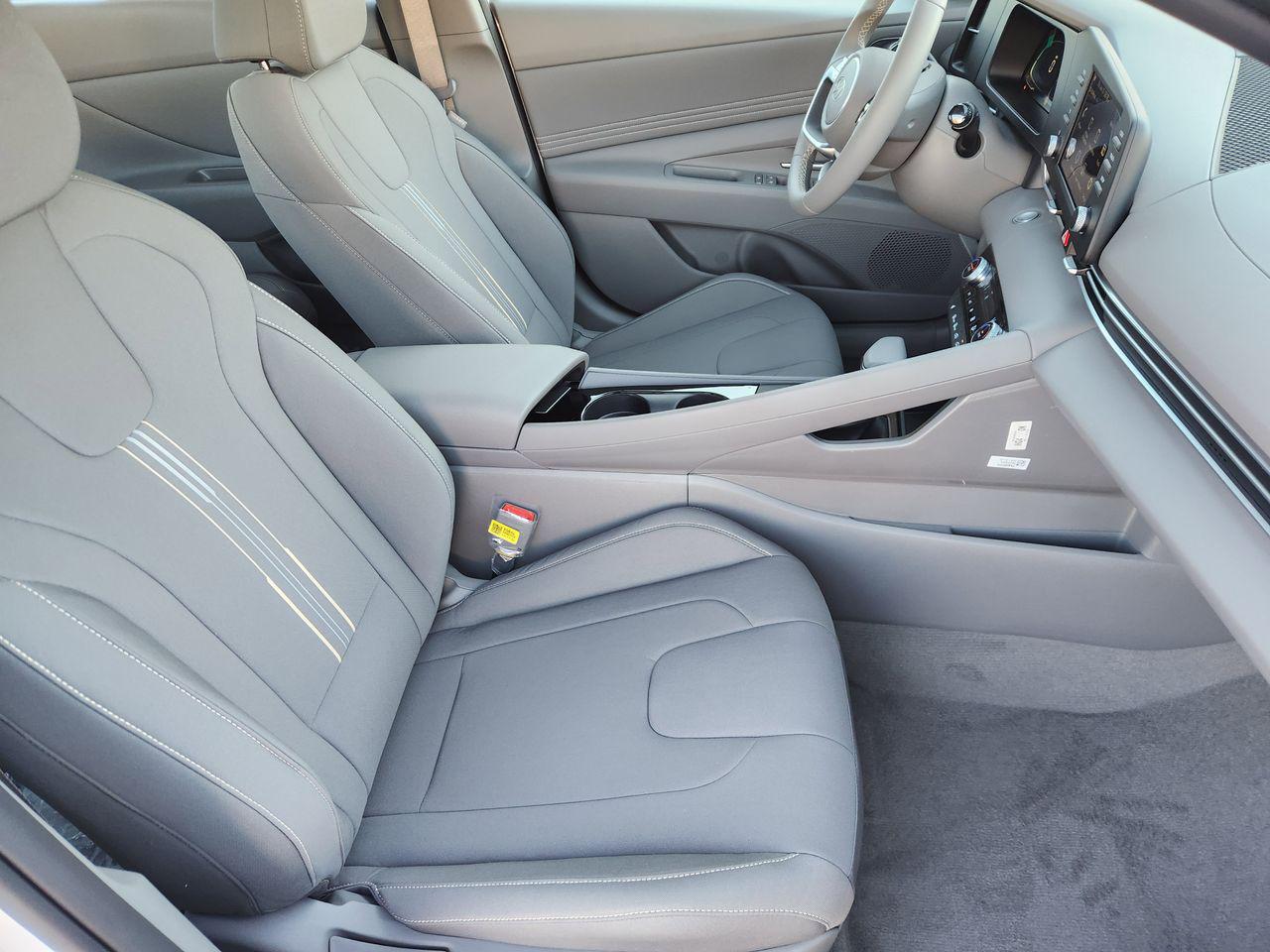 New 2026 W6H White Hyundai SEL Sport Premium image 10