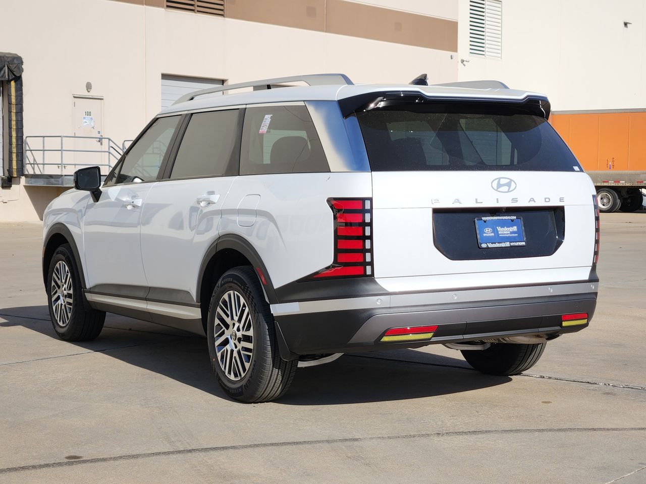 New 2026 WC9 White Hyundai SEL FWD image 3