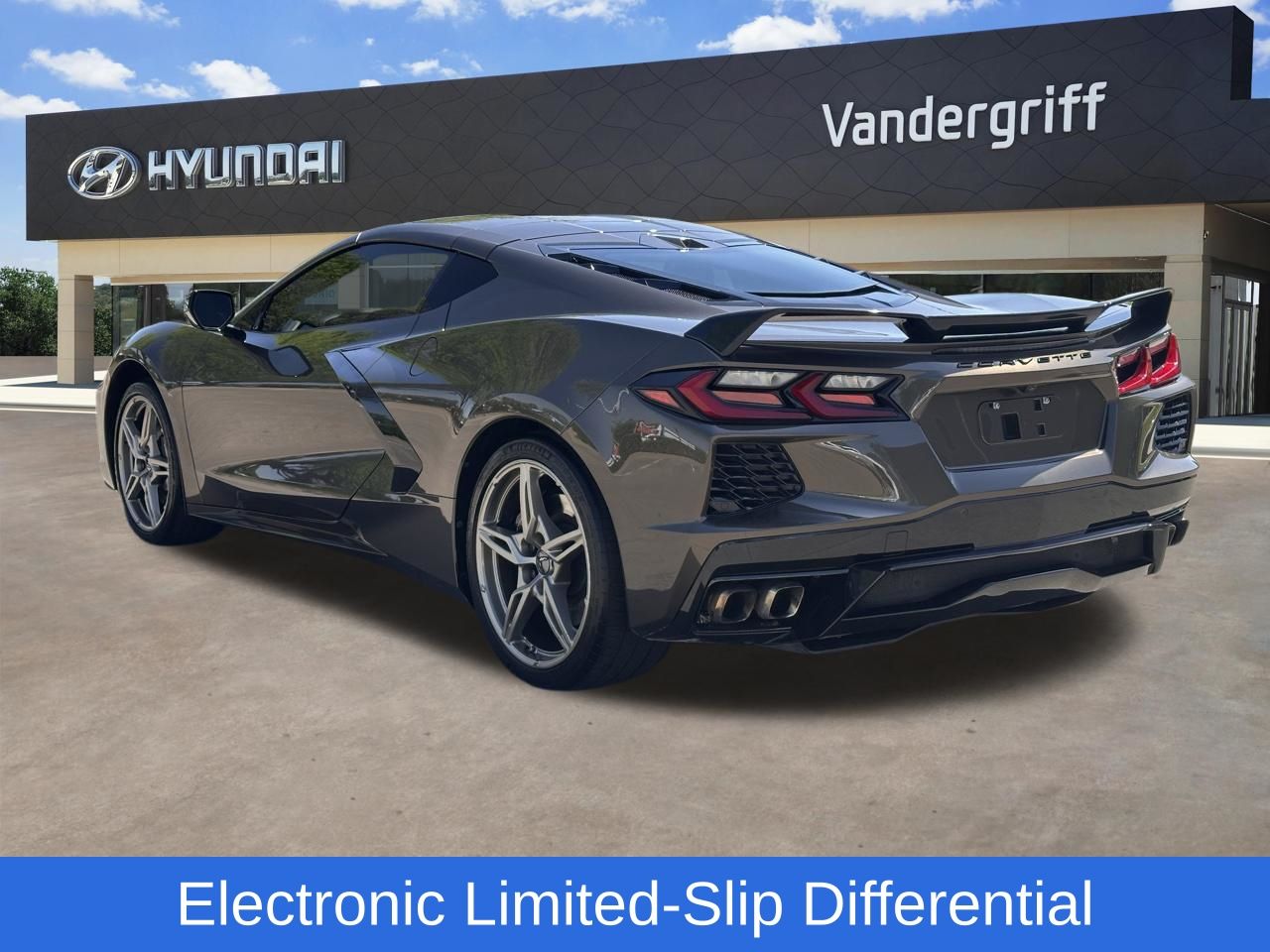 Used 2020 Zeus Bronze Chevrolet Stingray 3LT image 9