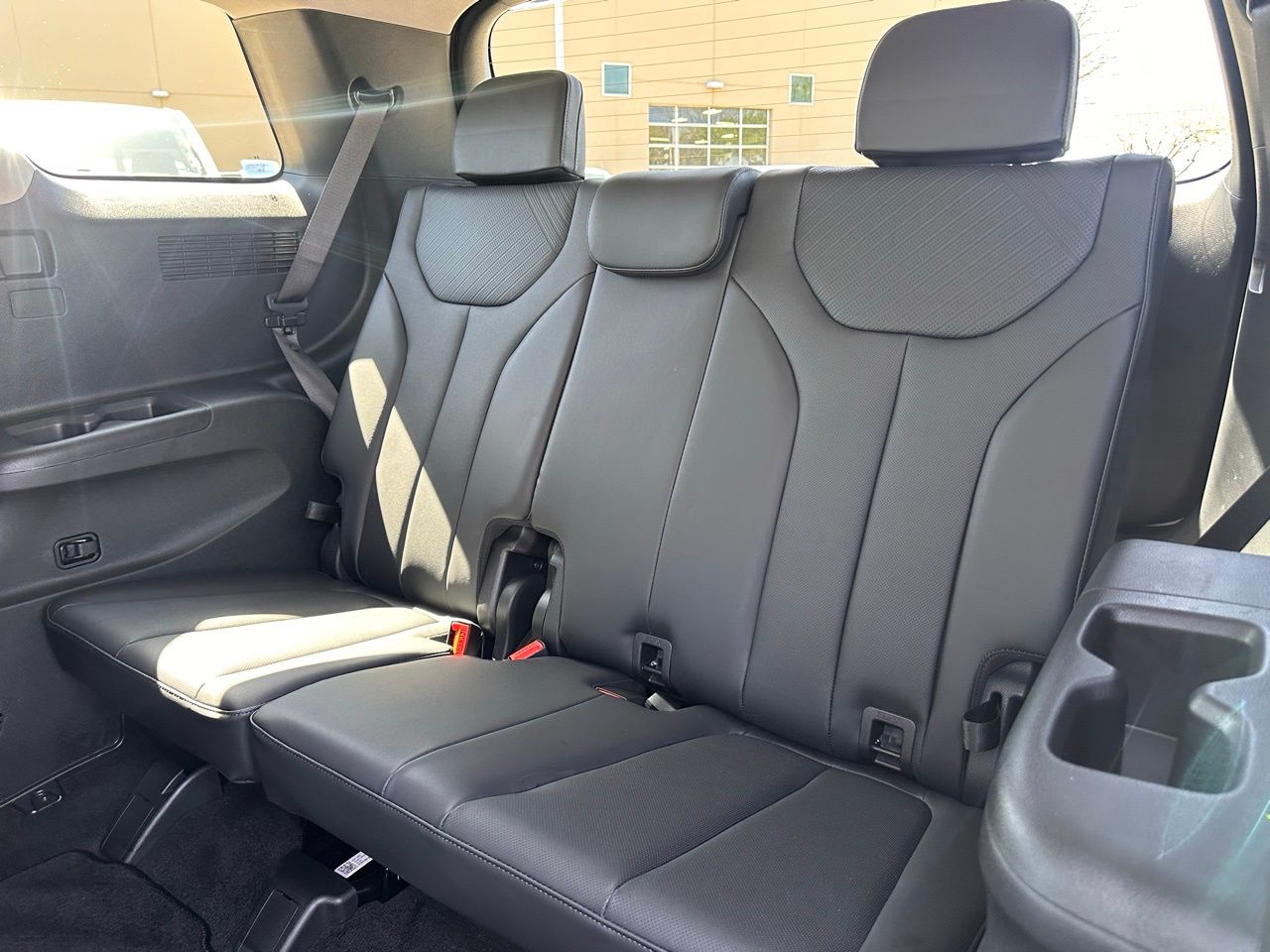 Used 2025 Hyper White Hyundai XRT image 22