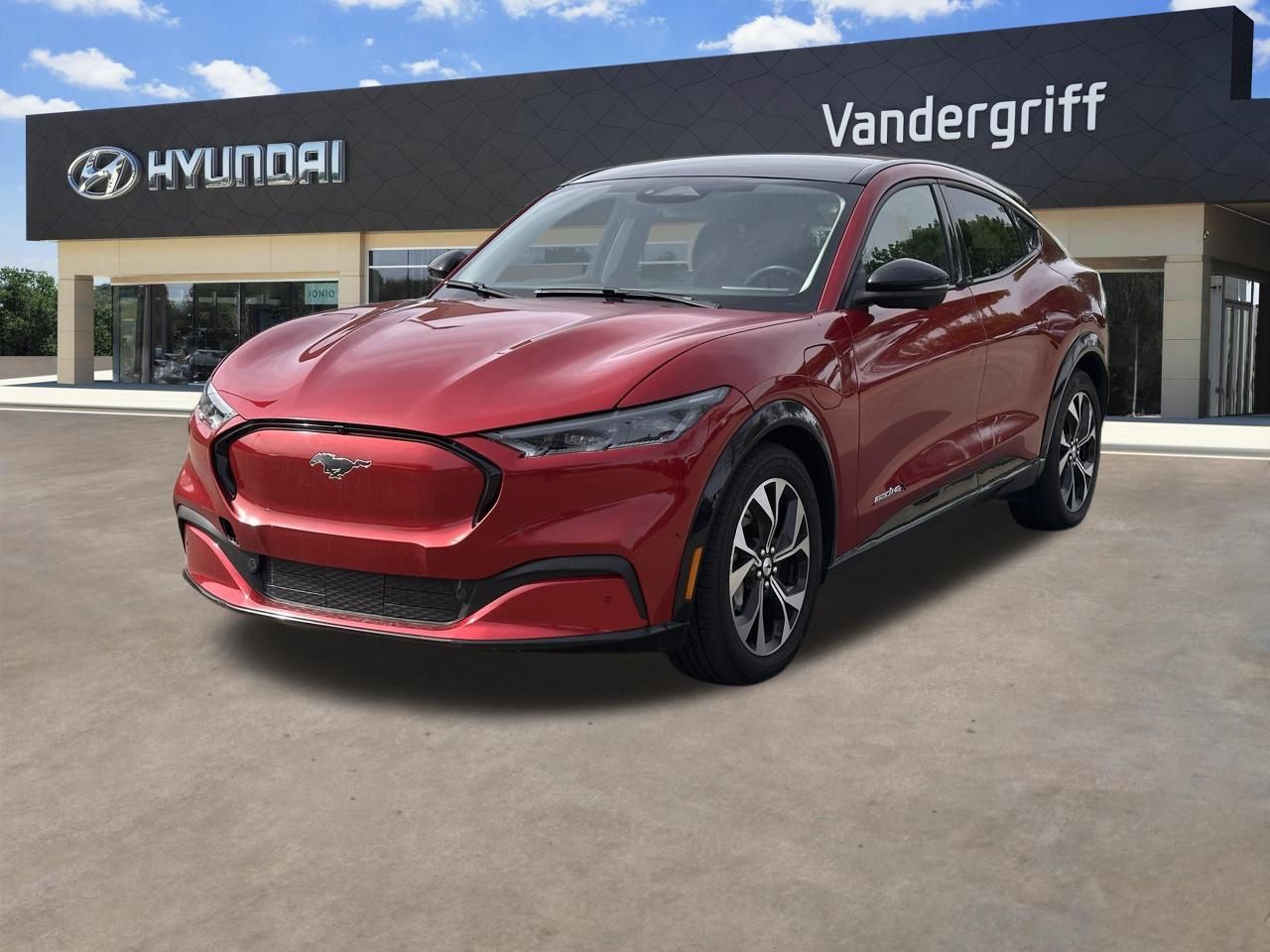 Used 2023 Rapid Red Tinted Ford Premium image 6