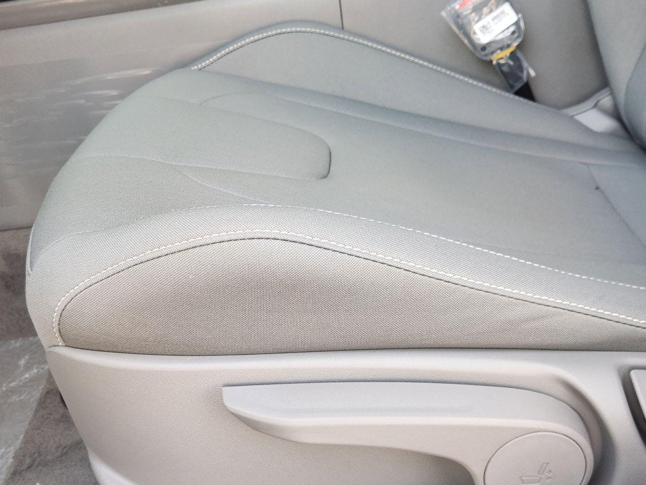 New 2026 A5G Gray Hyundai SEL Sport image 22