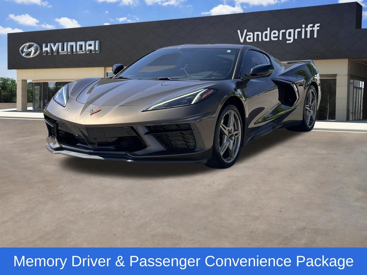 Used 2020 Zeus Bronze Chevrolet Stingray 3LT image 3