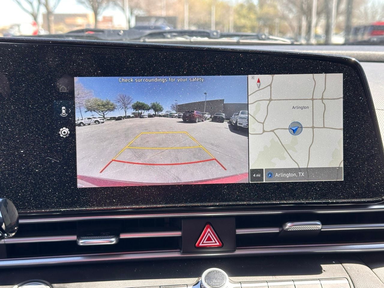 Used 2024 Ultimate Red Hyundai SEL image 28