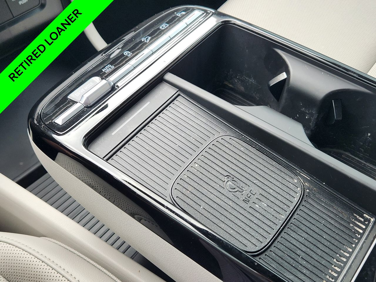 New 2026 W6H White Hyundai Limited FWD image 19