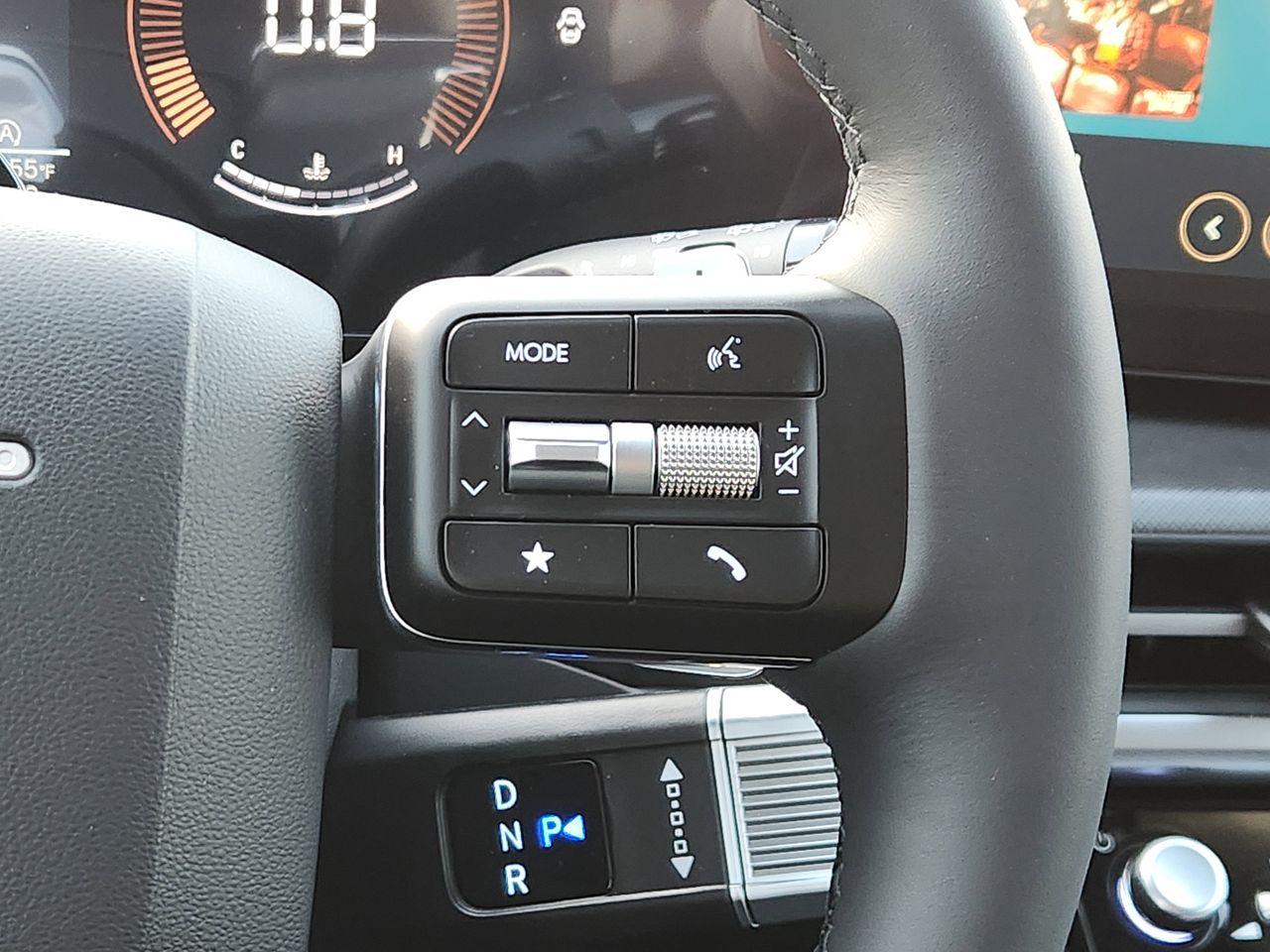 New 2026 W6H White Hyundai SEL FWD image 26