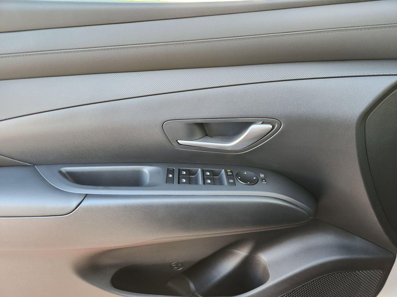New 2026 Creamy White Pearl Hyundai SEL AWD image 23