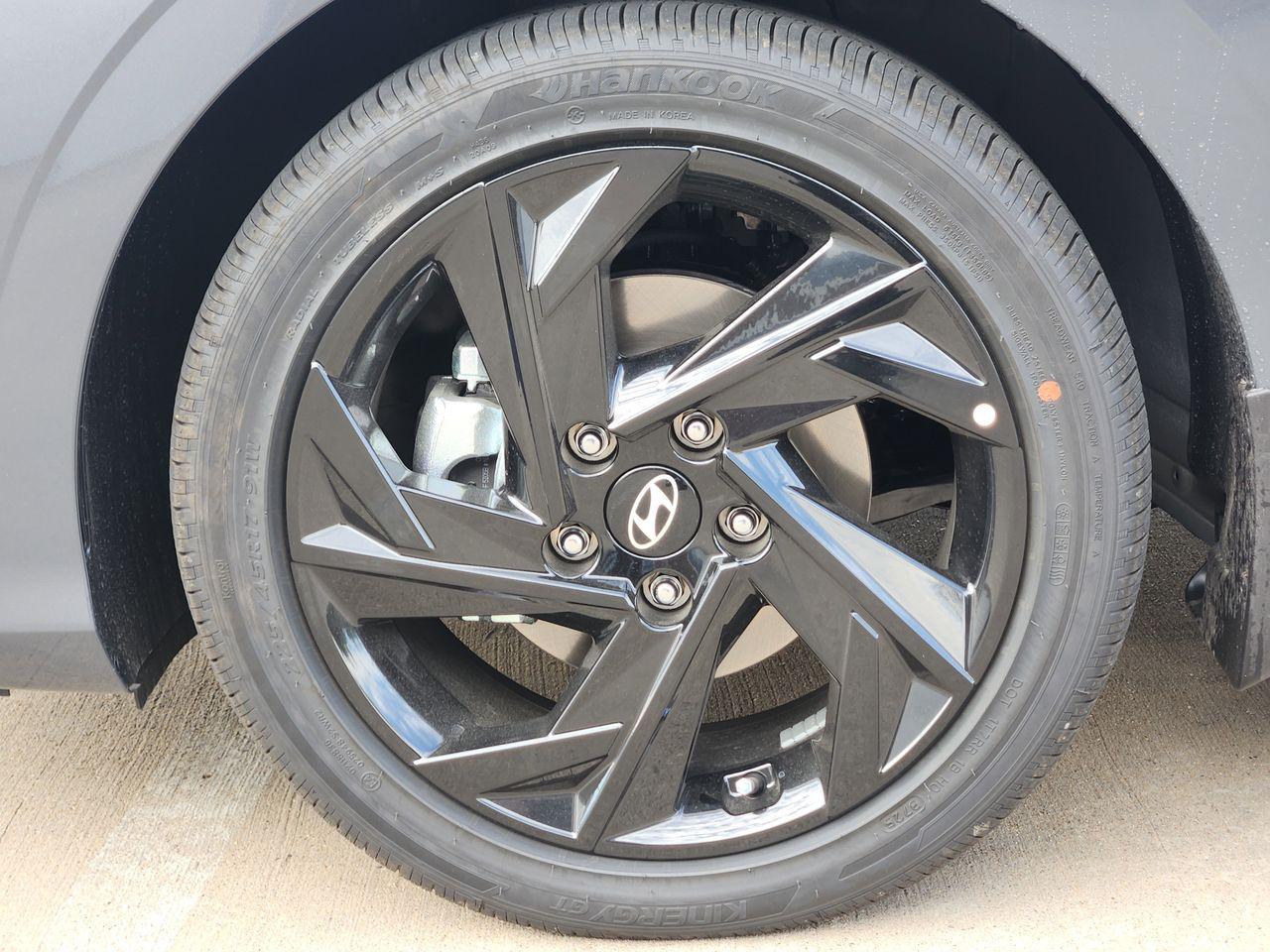 New 2026 Ecotronic Gray Hyundai SEL Sport Premium image 7