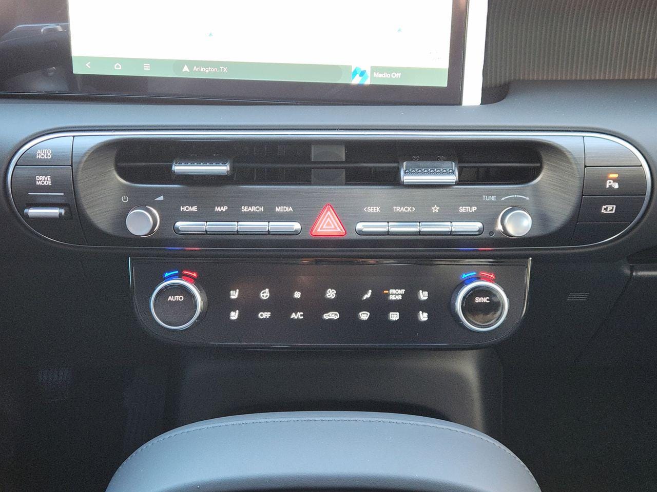 New 2026 WC9 White Hyundai Calligraphy FWD image 15