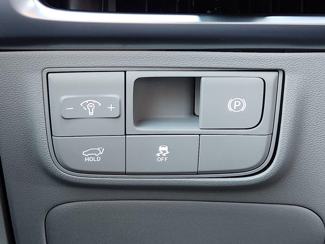 New 2026 W6H White Hyundai Limited FWD image 21