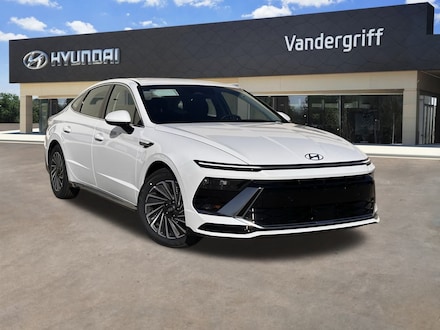 2025 Hyundai Sonata Hybrid SEL Sedan
