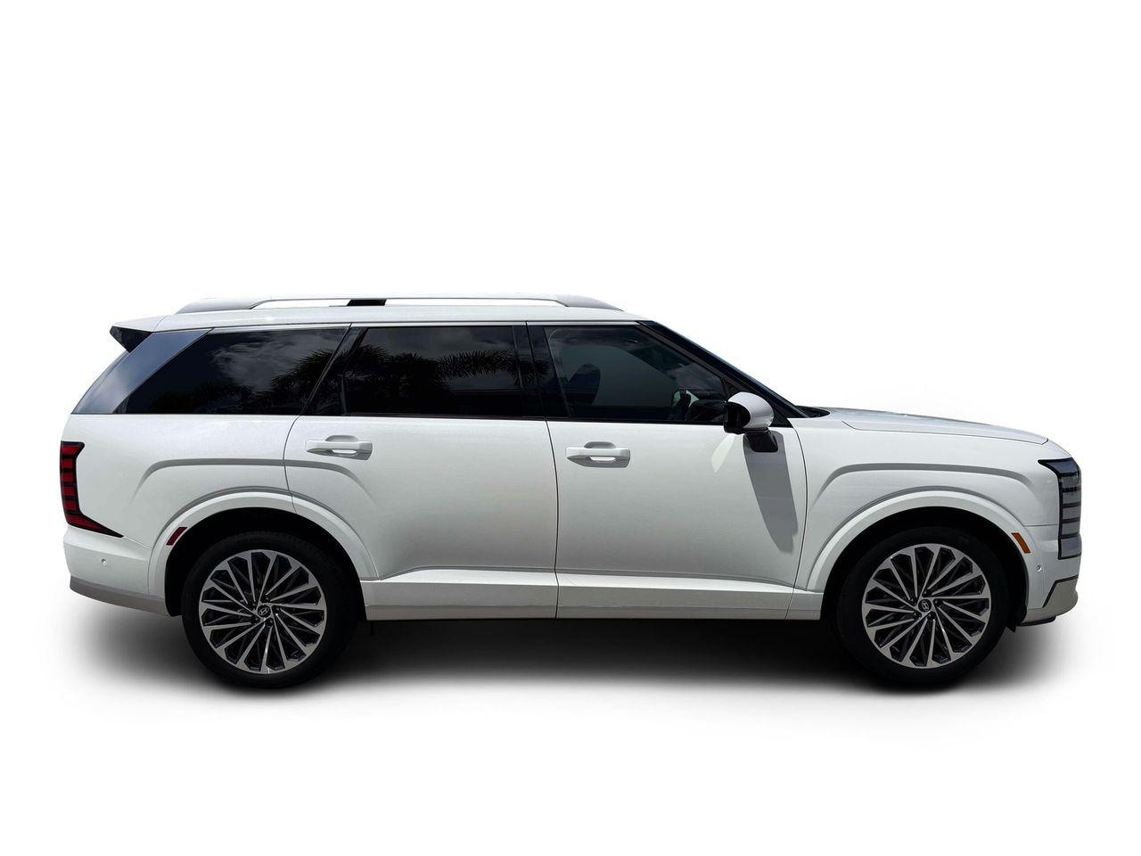 New 2027 Creamy White Pearl Hyundai Calligraphy image 9