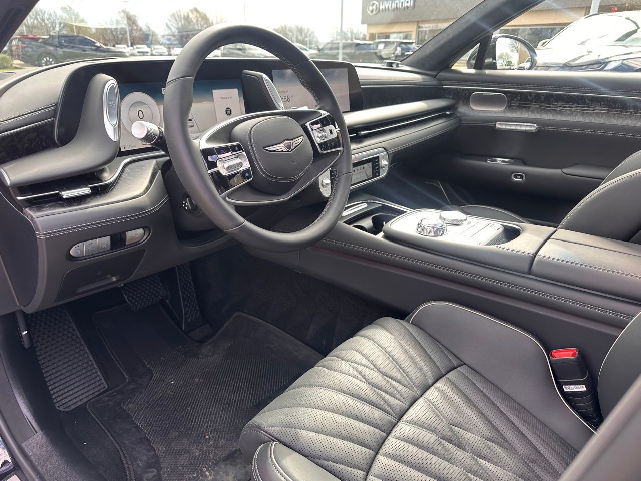 Used 2025 Vik Black Genesis 3.5T e-SC image 25