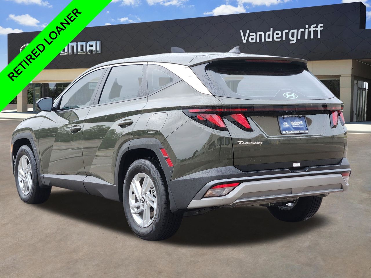 New 2026 Rockwood Green Hyundai SE FWD image 3