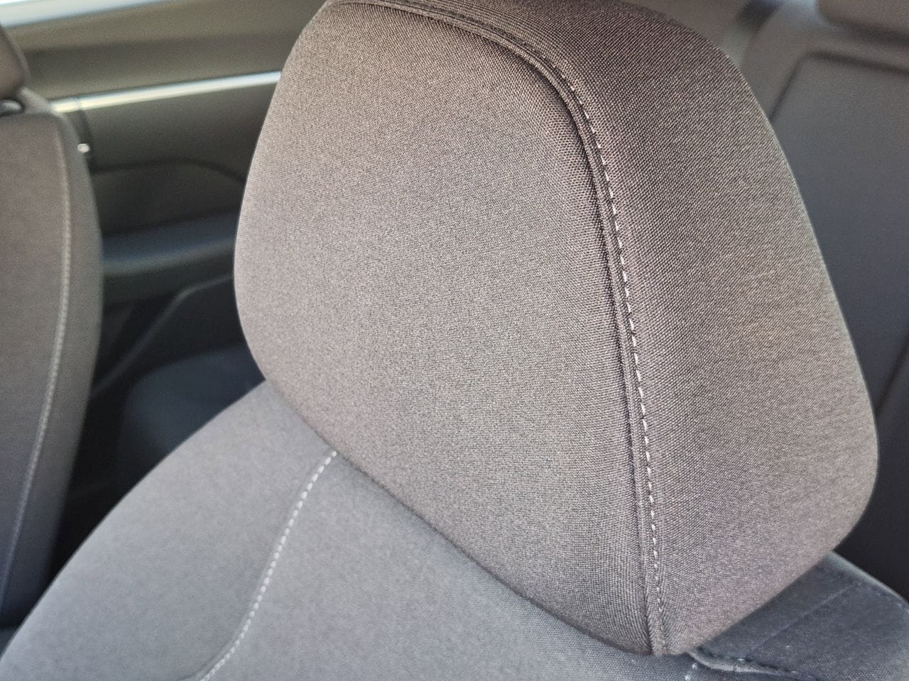 New 2026 T4A Silver Hyundai SEL Sport image 11