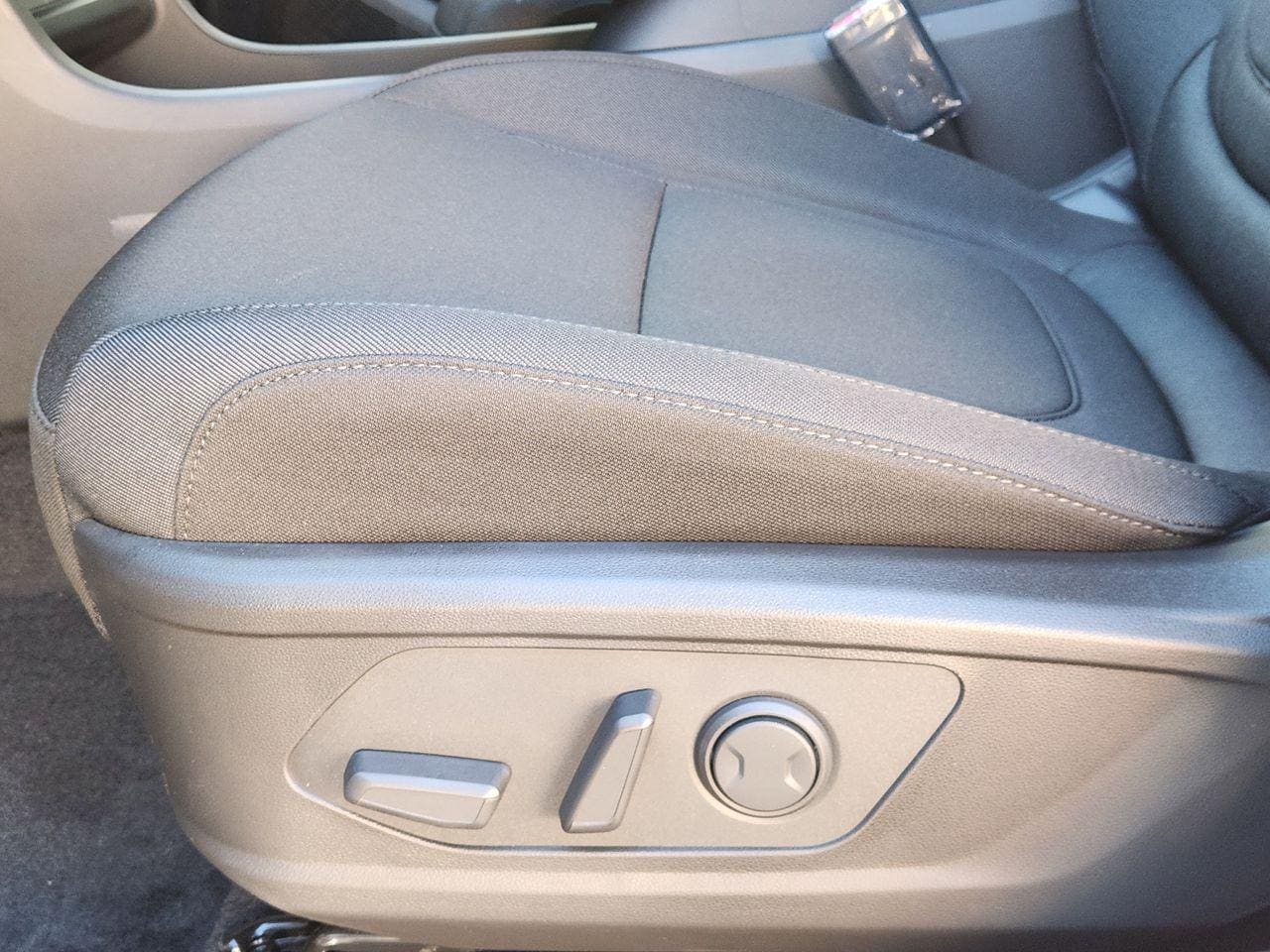 New 2026 Creamy White Pearl Hyundai SEL AWD image 24