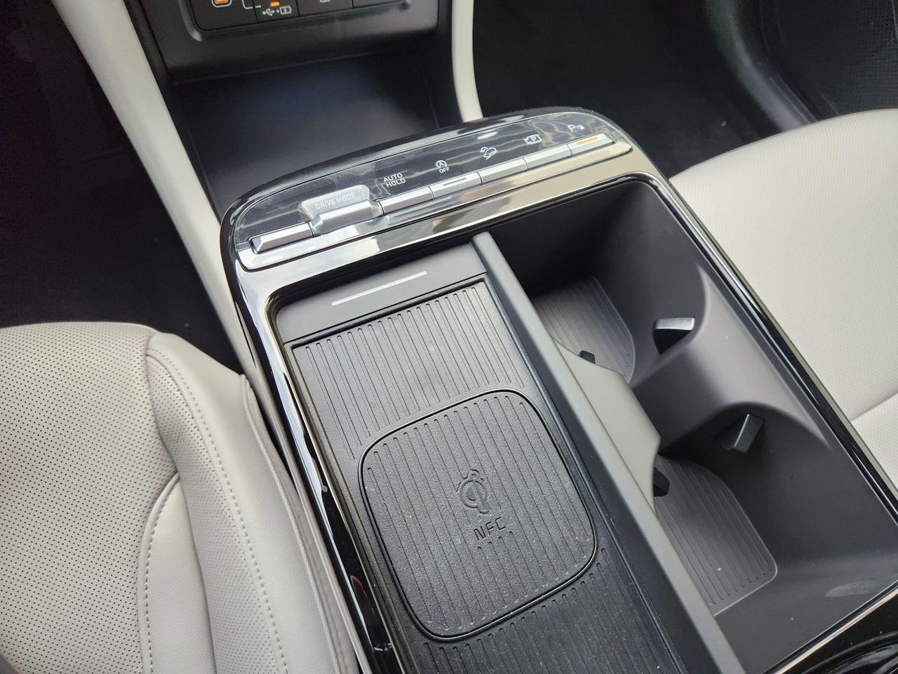 New 2026 Shimmering Silver Hyundai Limited FWD image 19