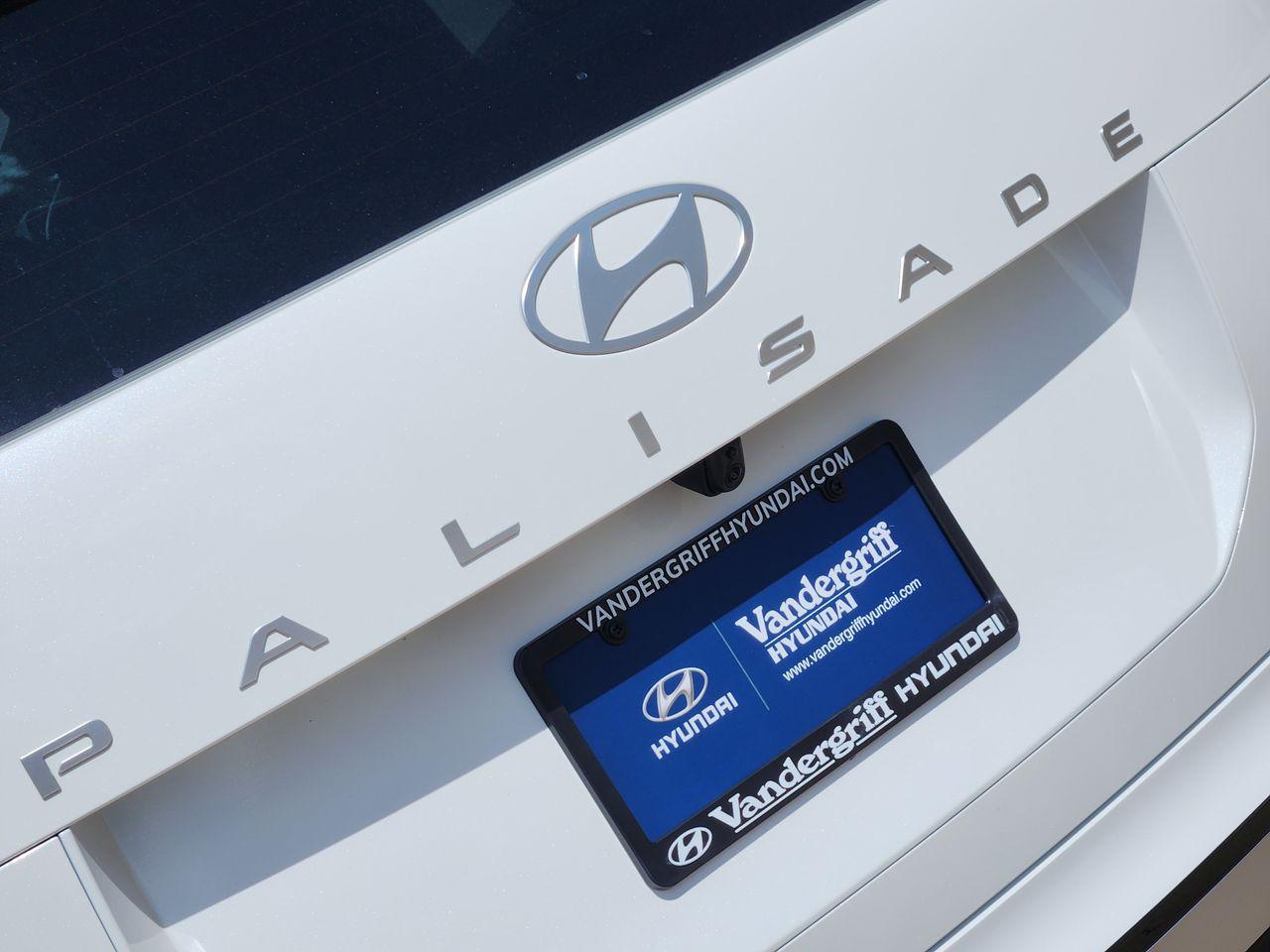 New 2027 Creamy White Pearl Hyundai Limited 7P image 8