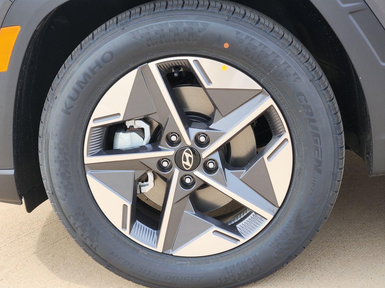 New 2026 Ecotronic Gray Hyundai SEL FWD image 7