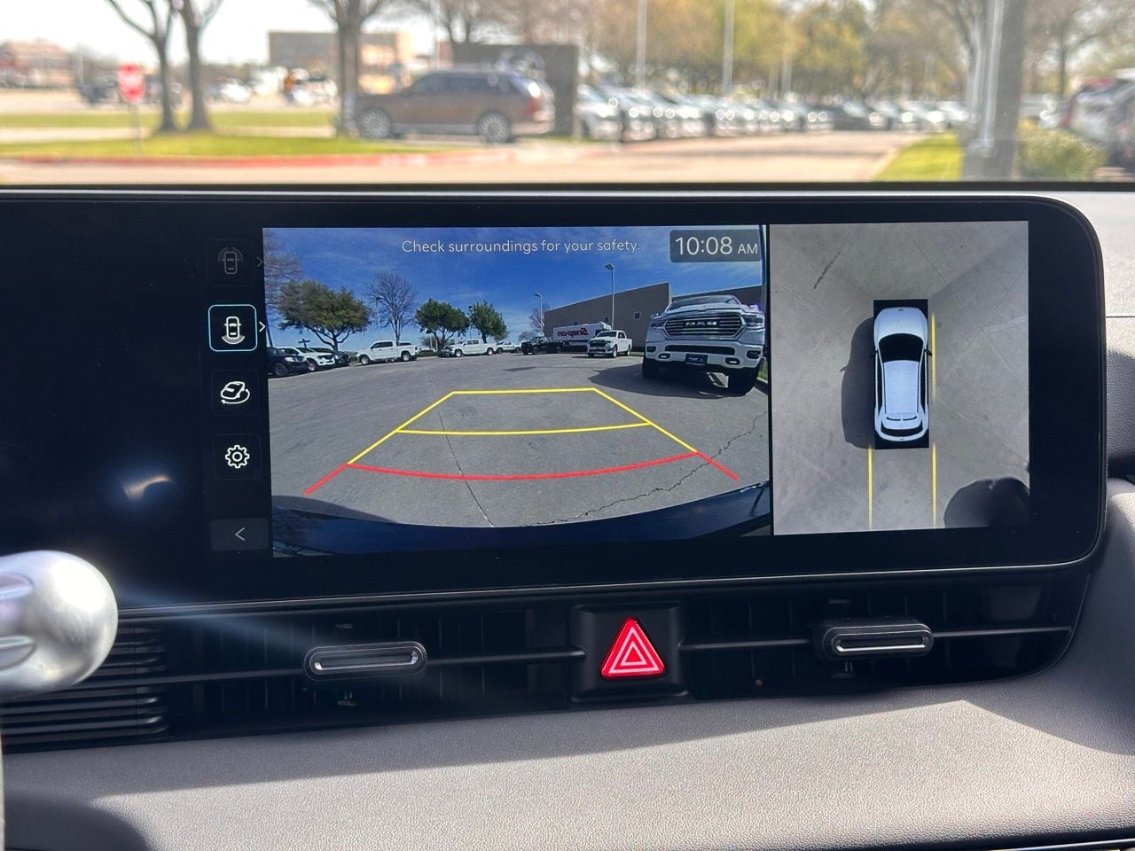 Used 2025 Atlas White Hyundai Base image 30