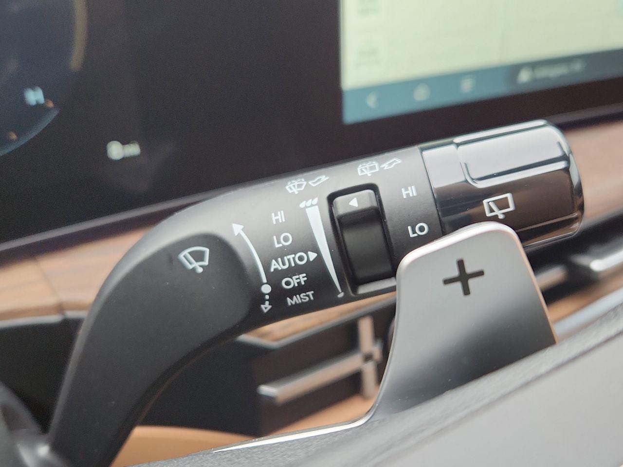 New 2026 S3B Black Hyundai Limited FWD image 28