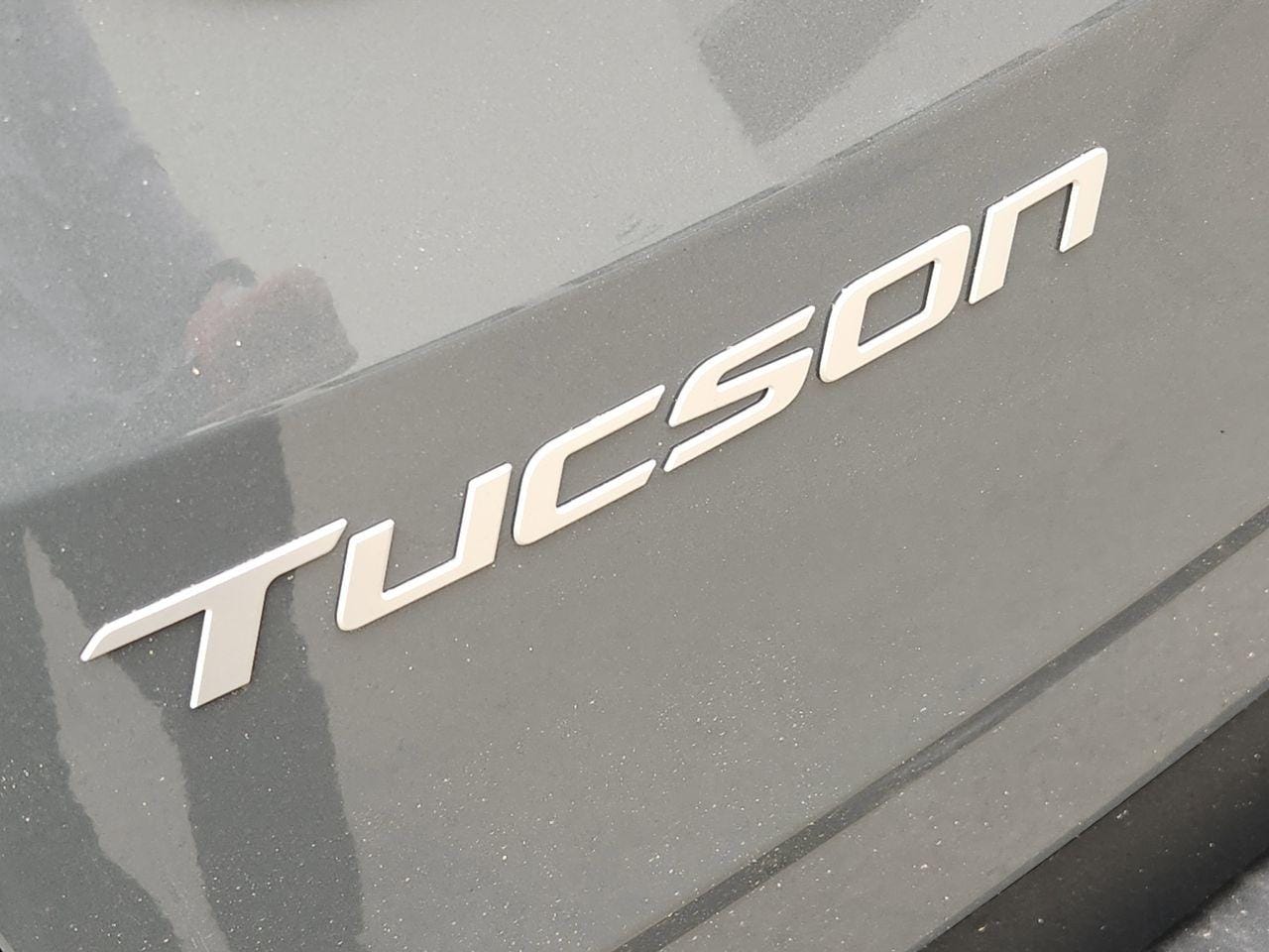 New 2026 Hampton Gray Hyundai SEL FWD image 8