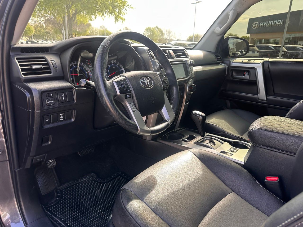 Used 2018 Magnetic Gray Toyota SR5 Premium image 22