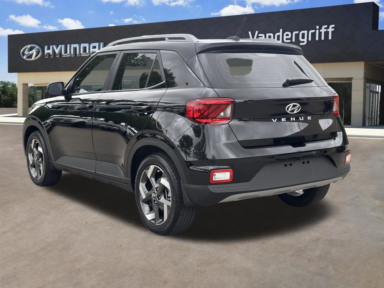 Certified Used 2025 Onyx Black Hyundai SEL image 13