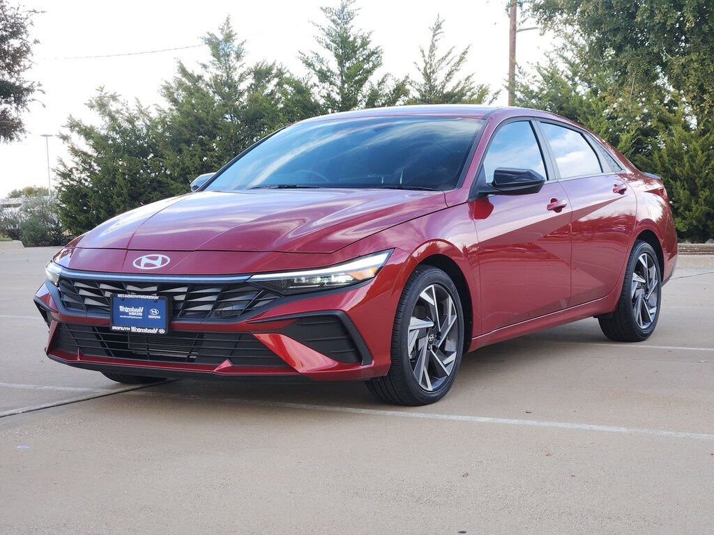 New 2025 Hyundai Elantra SEL Sport Sedan