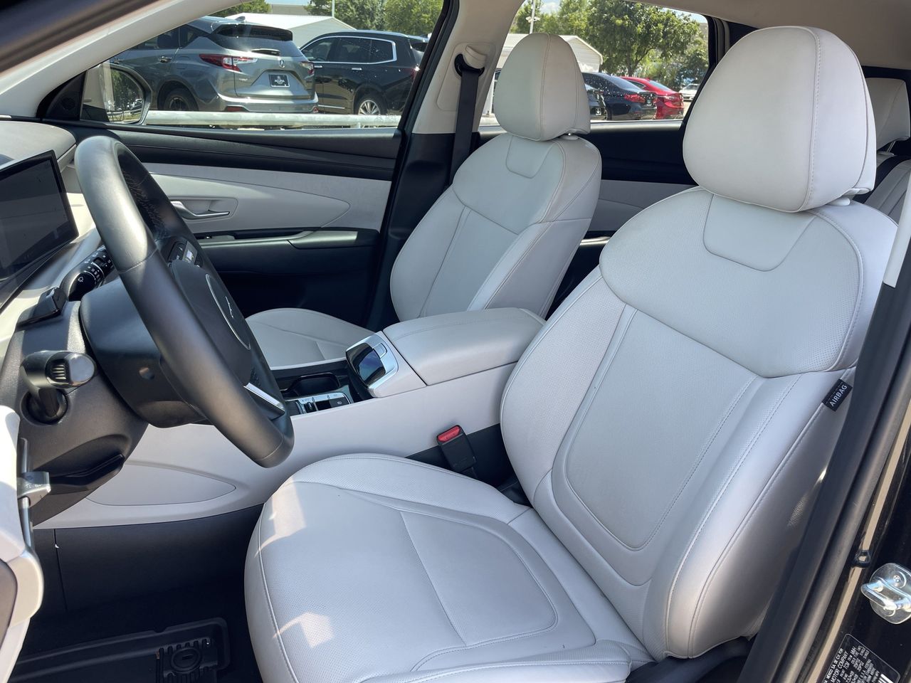 Used 2025 Phantom Black Hyundai SEL Convenience image 23