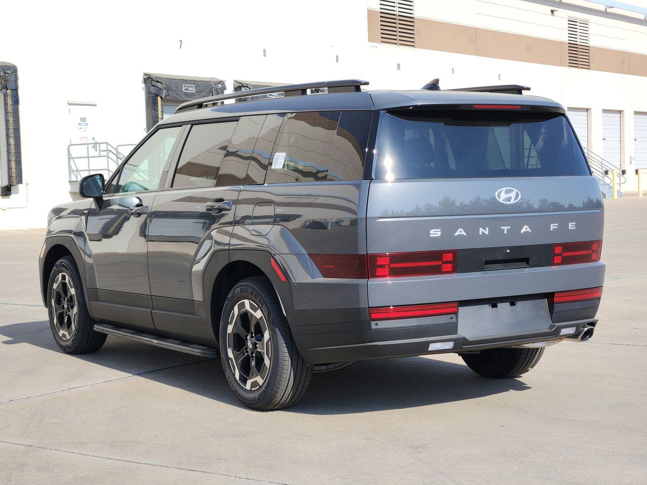 New 2026 PE2 Gray Hyundai SEL FWD image 3