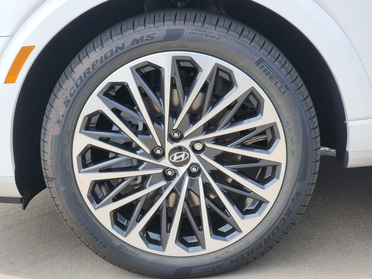 New 2027 Creamy White Pearl Hyundai Calligraphy image 7