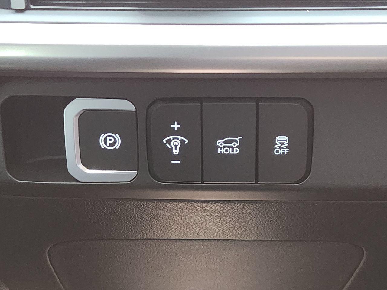 New 2027 Phantom Black Hyundai SEL FWD image 21