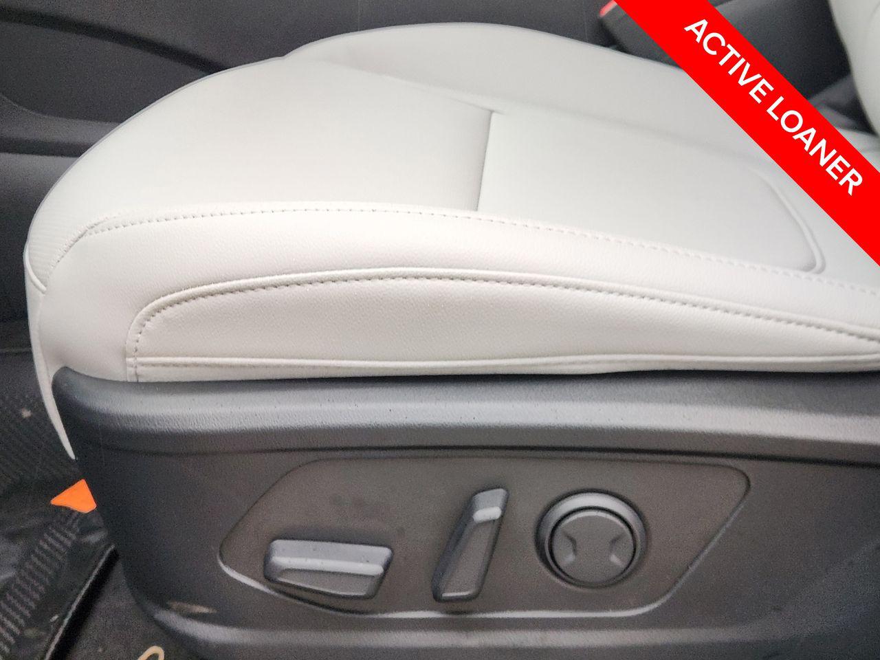 New 2026 S3B Black Hyundai SEL FWD image 22