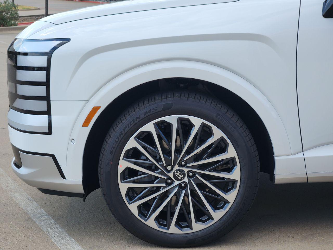 New 2027 Creamy White Pearl Hyundai Calligraphy image 5