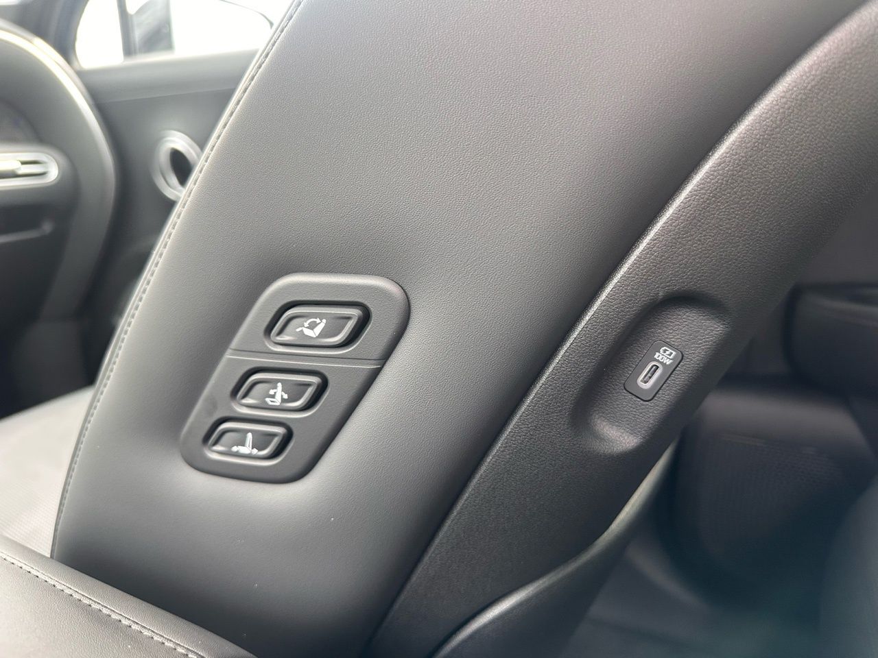 Certified Used 2026 Abyss Black Pearl Hyundai Calligraphy image 29