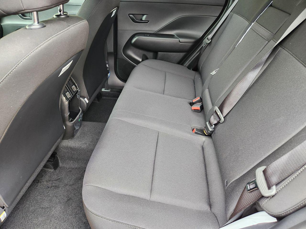 New 2026 R2P Red Hyundai SEL Sport FWD image 28