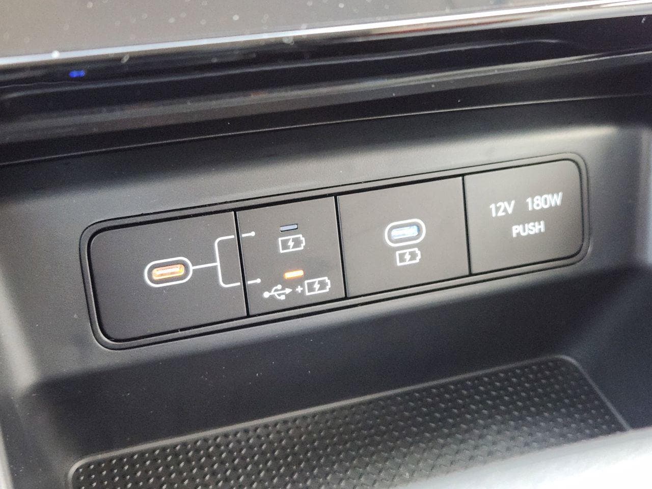 New 2026 R2T Silver Hyundai SEL FWD image 17