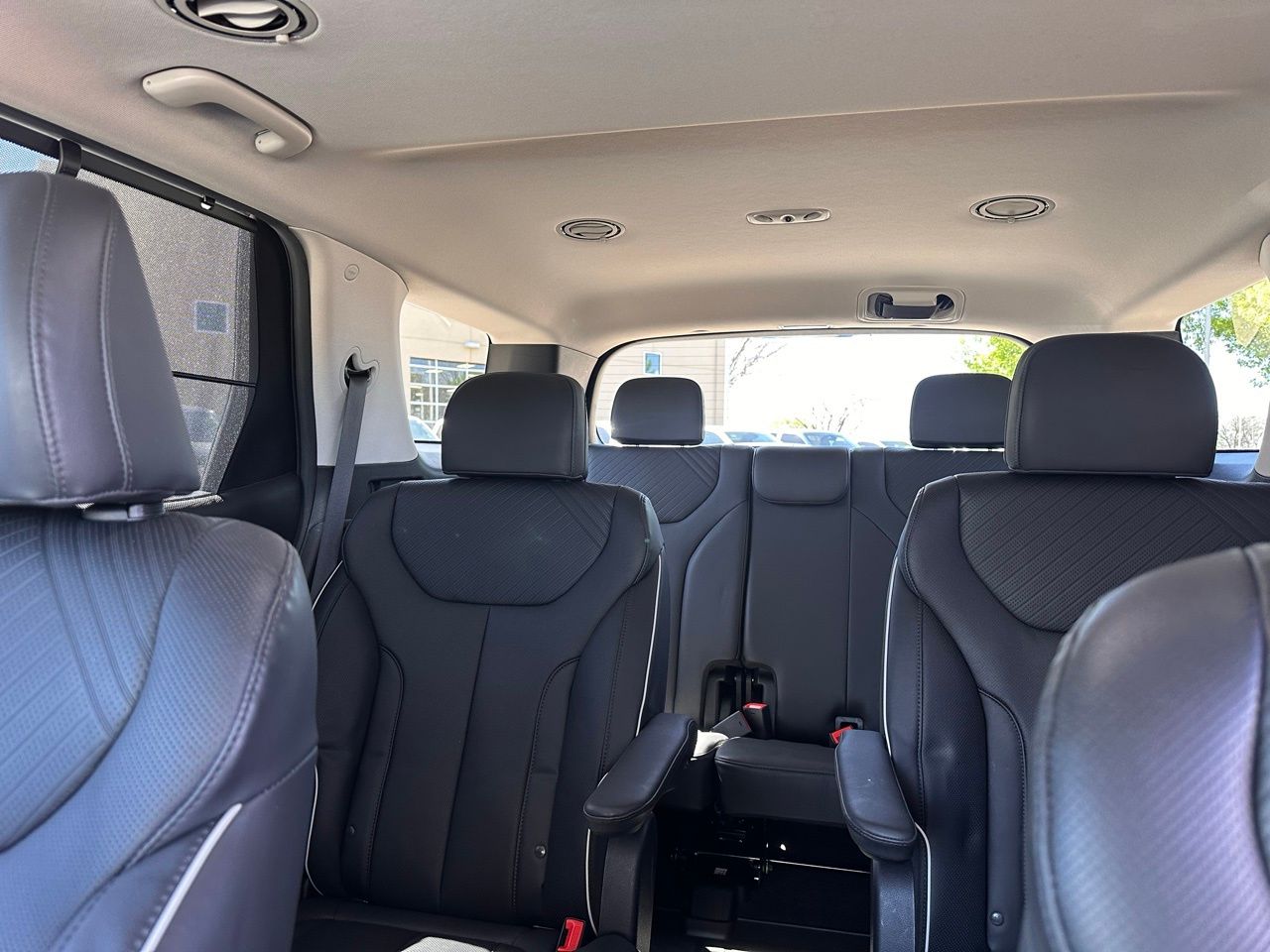 Used 2024 Hyper White Hyundai XRT image 15